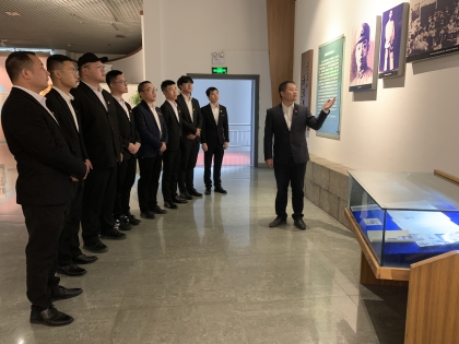 项目党支部书记、项目总工吴海波讲述皖南事变.jpg