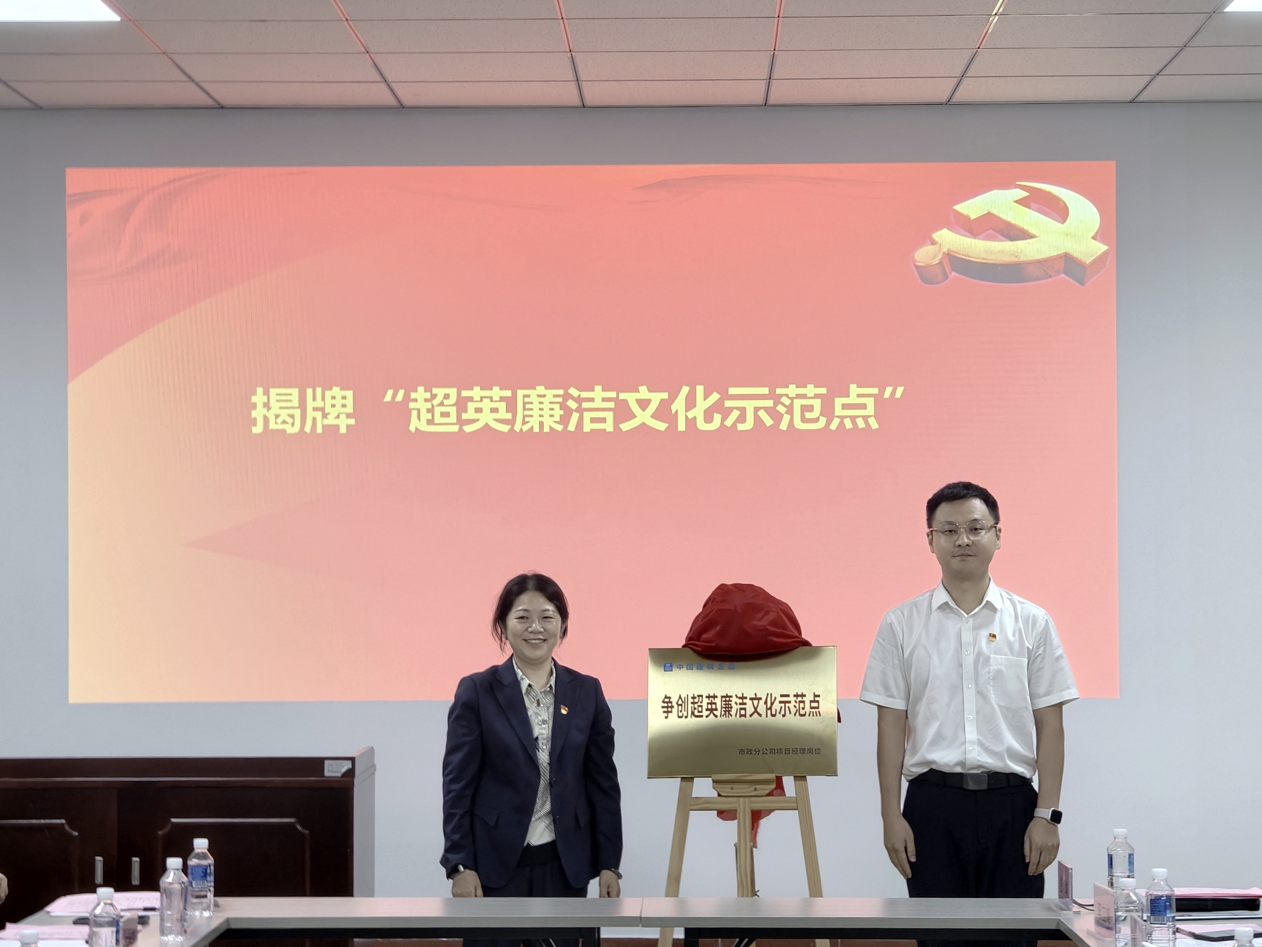 15a58b346b5e245879b6dd9e6a23eea4.jpg